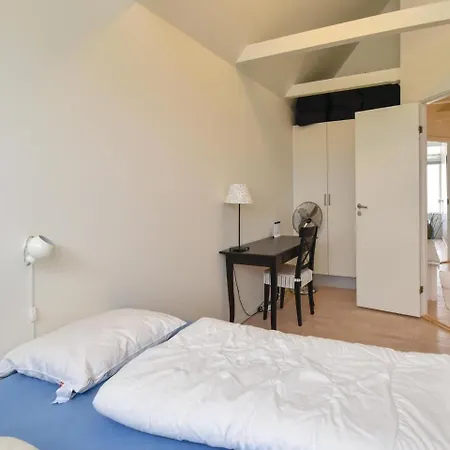 Hébergement de vacances Three-bedroom Holiday In *